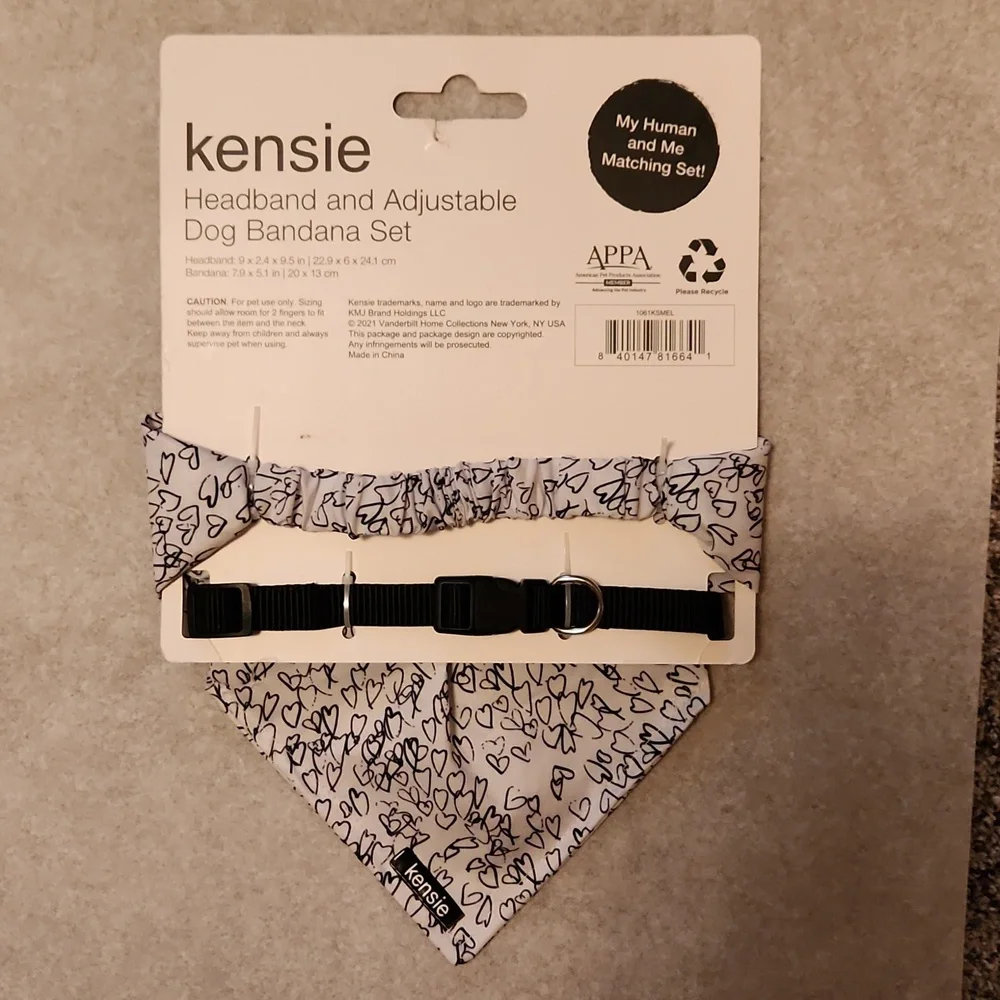 NEW Kensie Dog Bandana Scarf and Matching Headband White with Black Hearts NWT